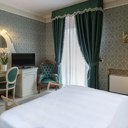 Phi Hotel Canalgrande-3
